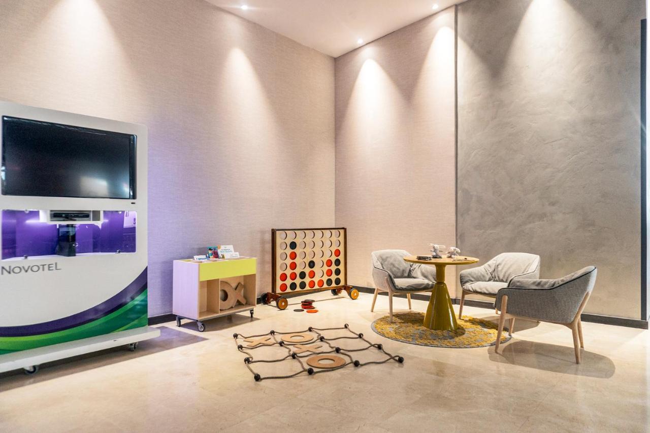 Novotel Sevilla Luaran gambar