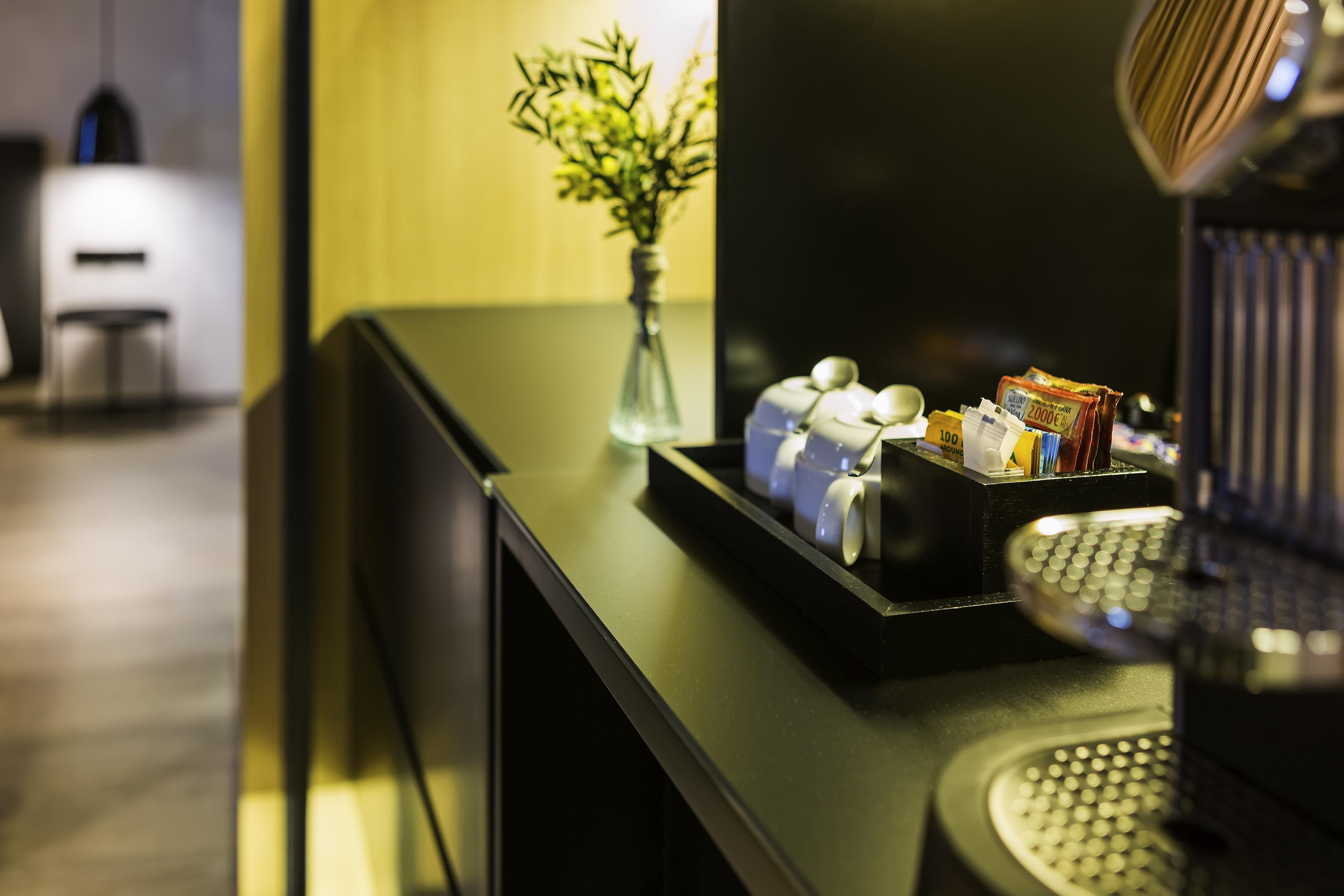 Novotel Sevilla Luaran gambar