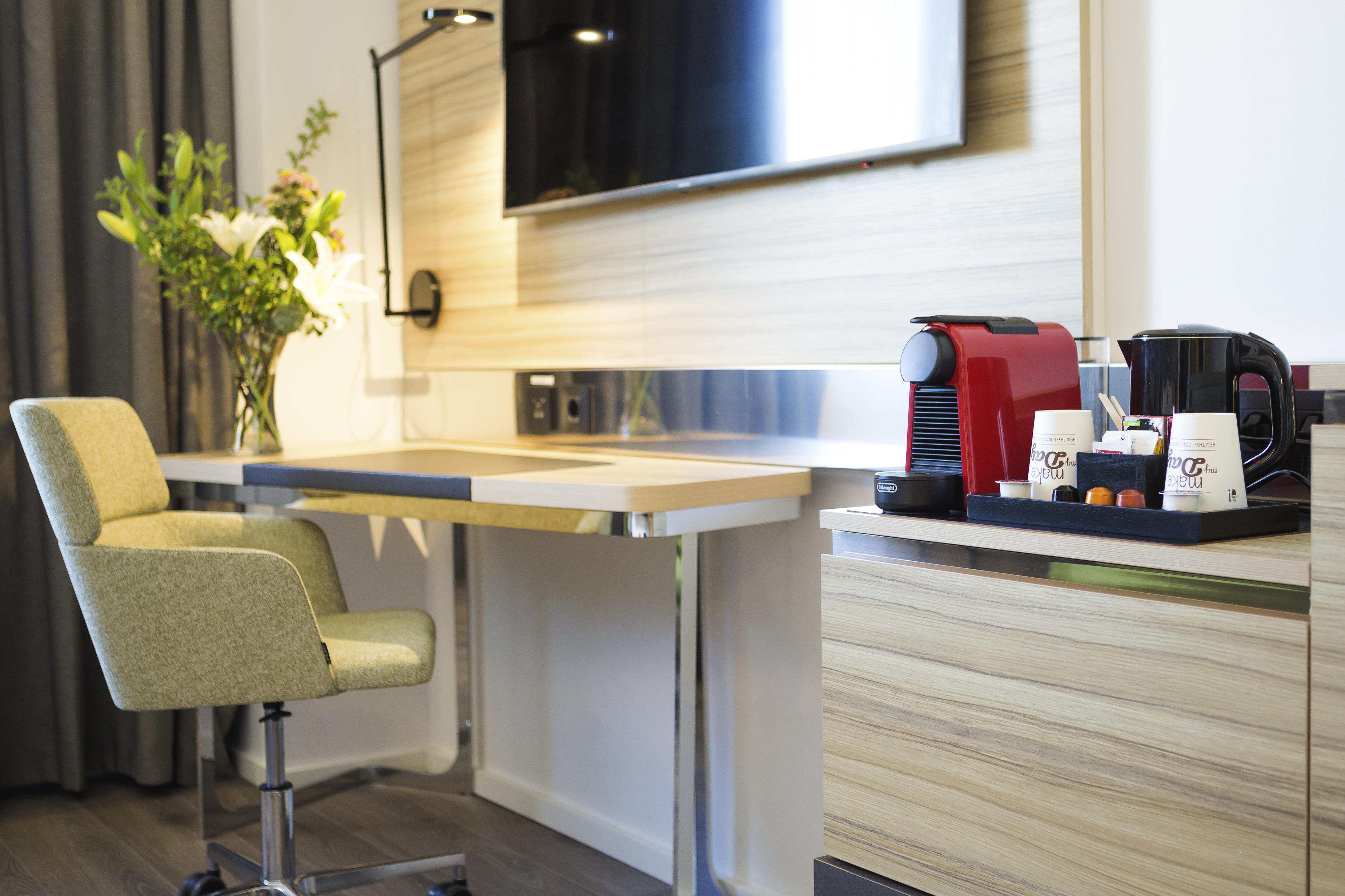 Novotel Sevilla Luaran gambar