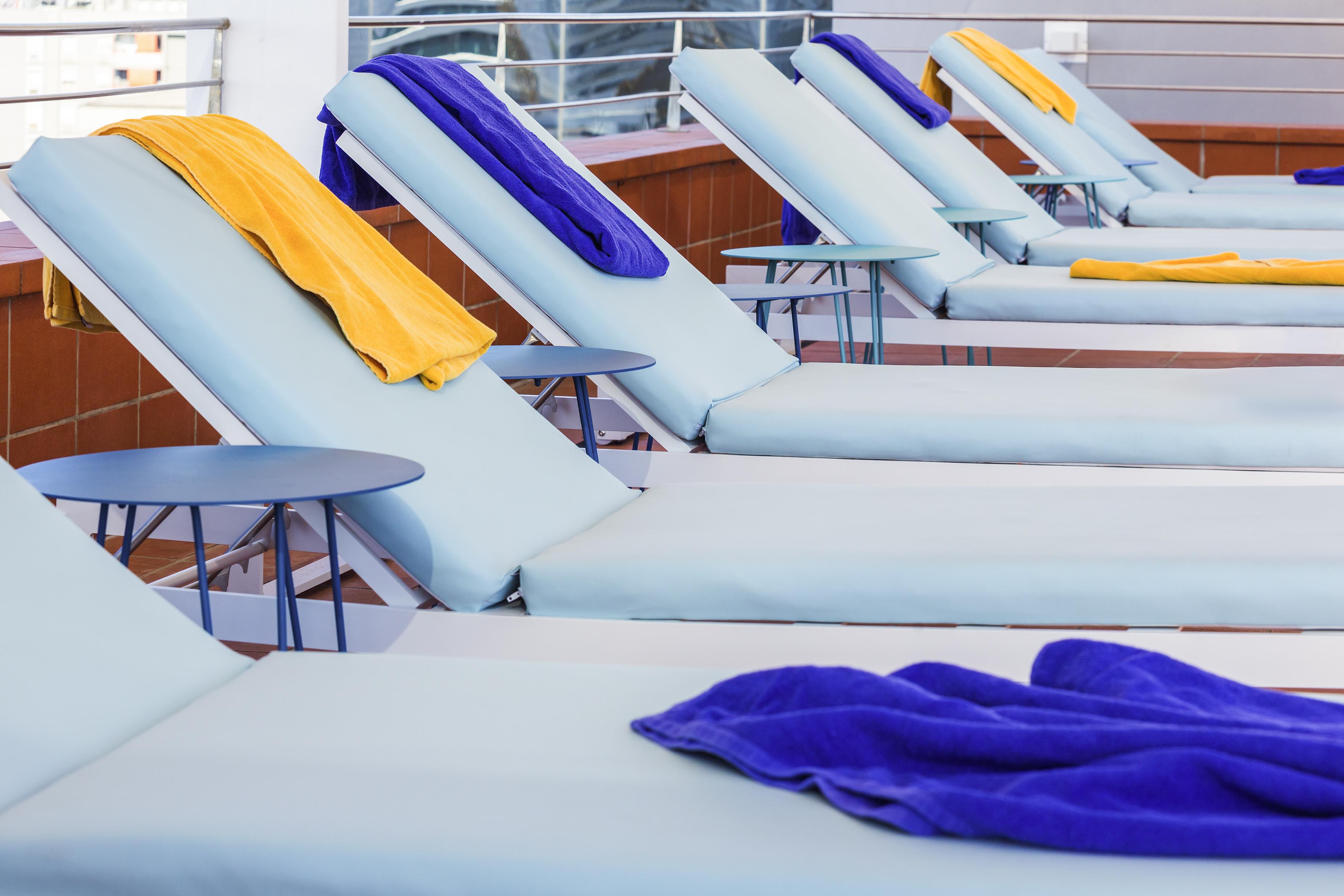 Novotel Sevilla Luaran gambar