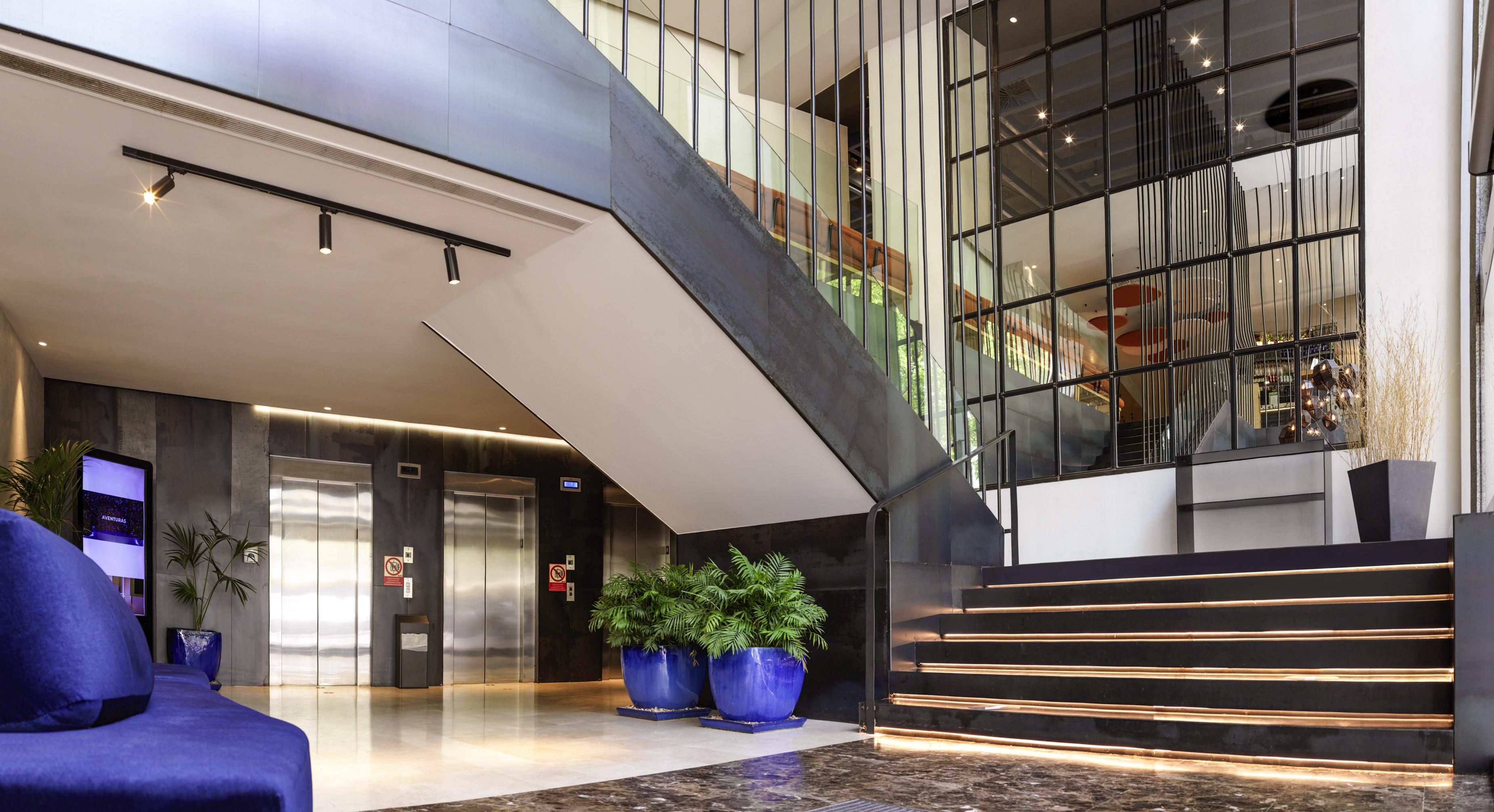 Novotel Sevilla Luaran gambar