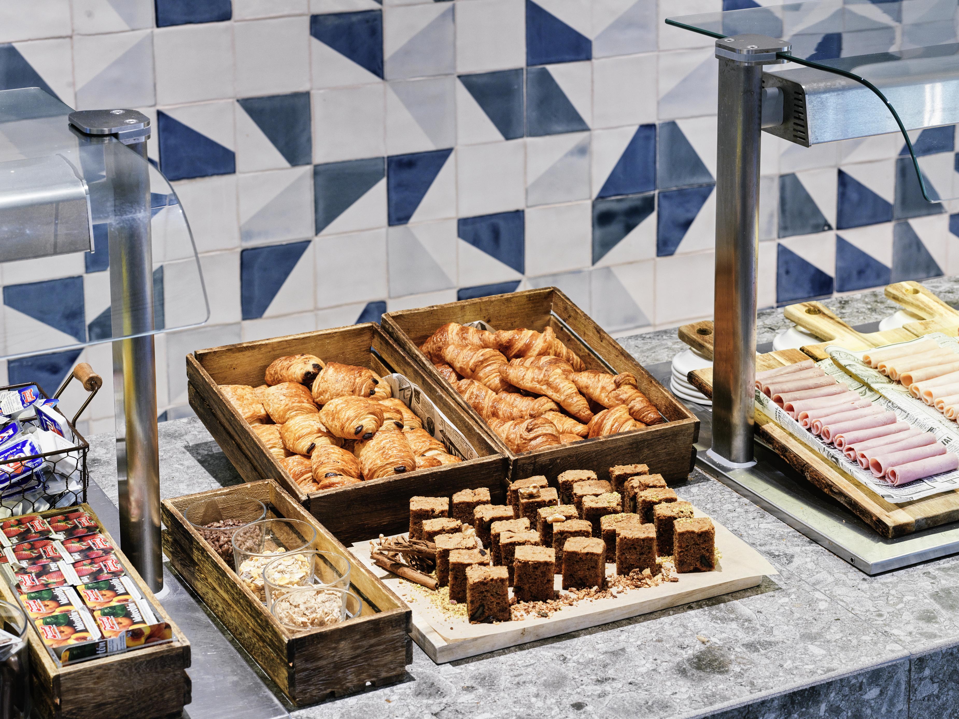 Novotel Sevilla Luaran gambar