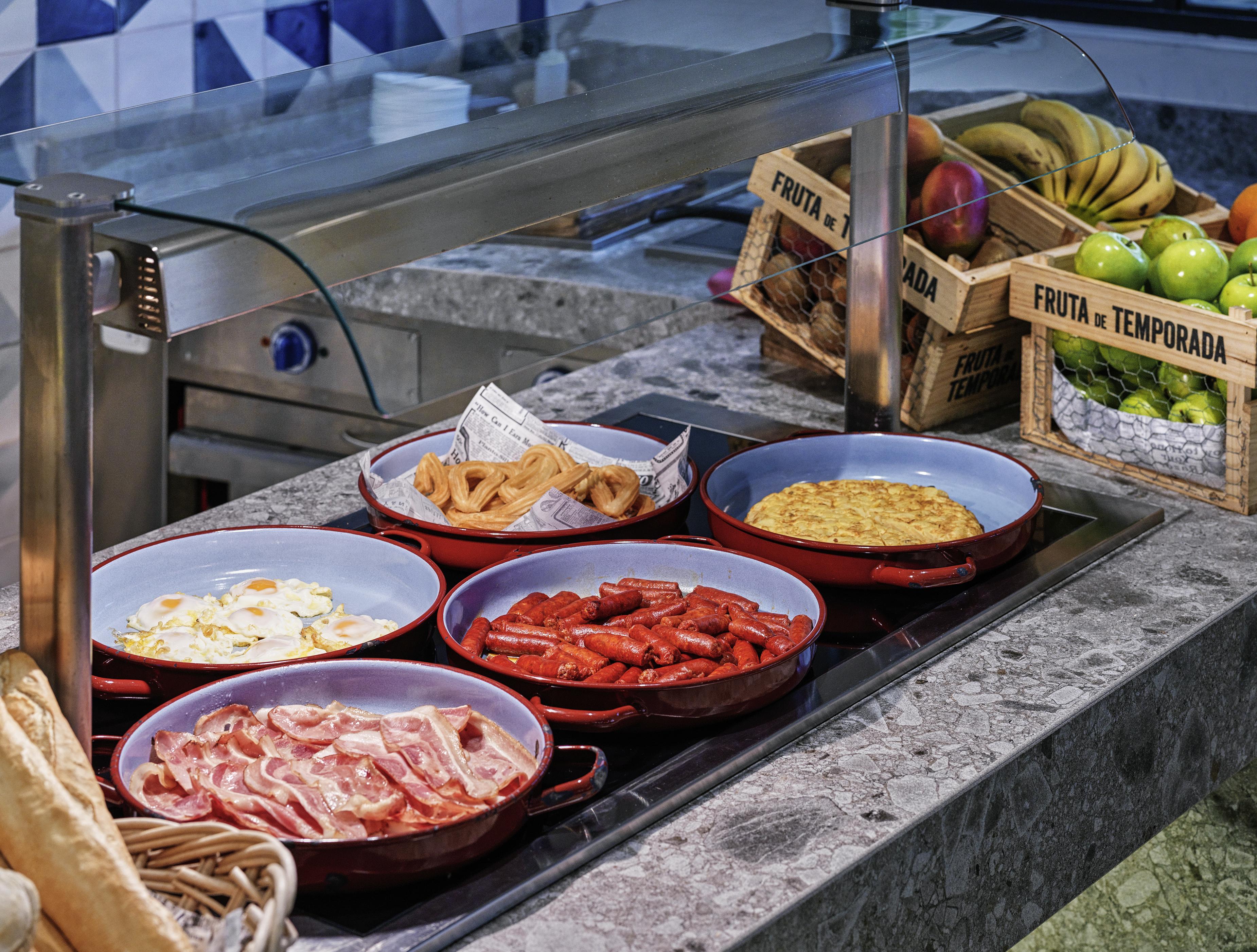 Novotel Sevilla Luaran gambar