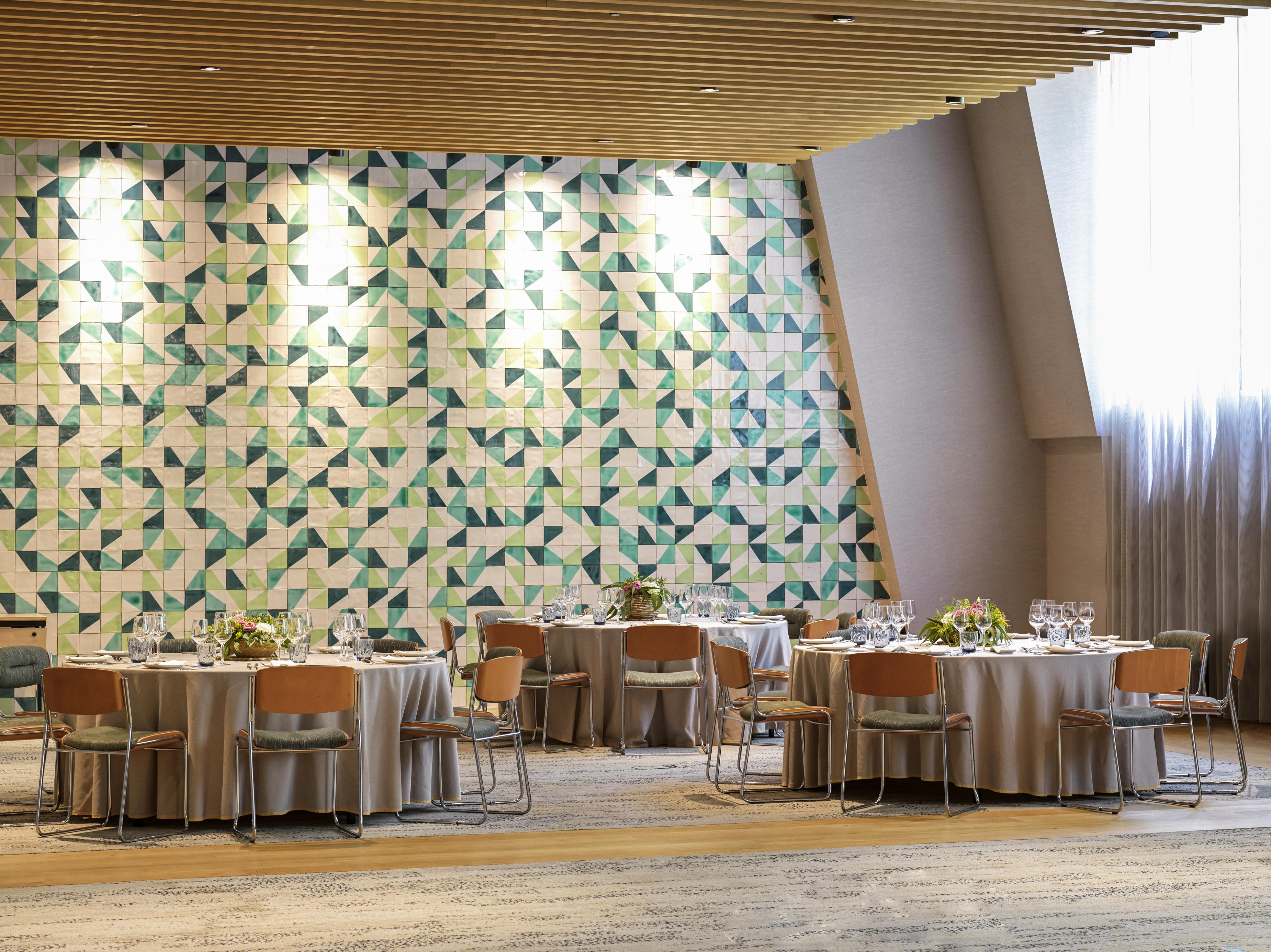 Novotel Sevilla Luaran gambar