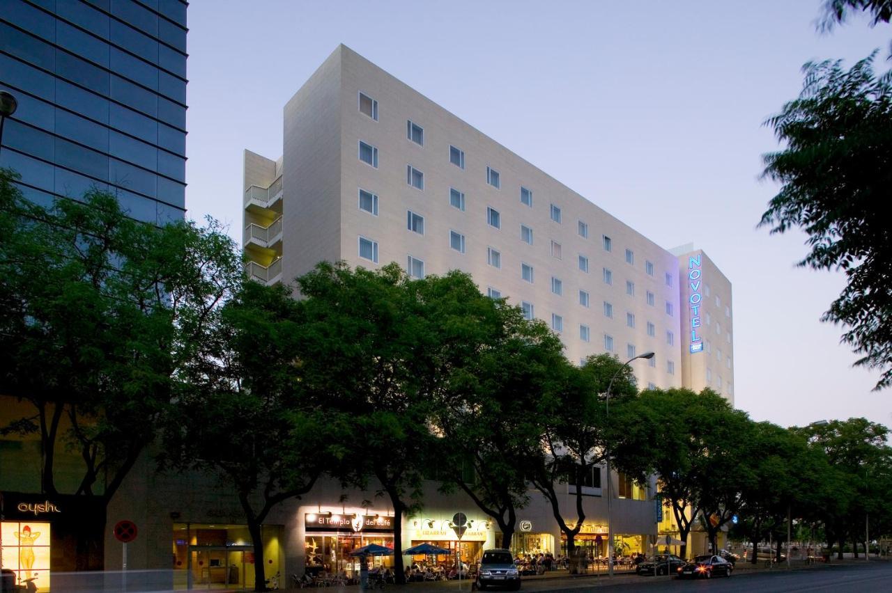 Novotel Sevilla Luaran gambar